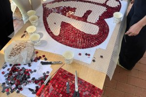 Bilim ve Sanat Bir Arada: İzmir Fen Lisesi’nde Mozaik Atölyesi
